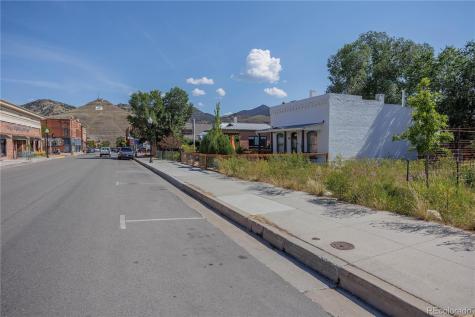 325 F Street Salida CO 81201