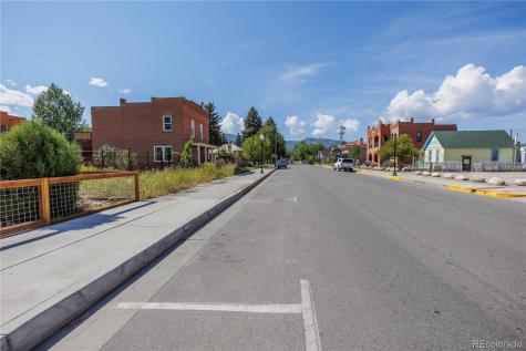 325 F Street Salida CO 81201