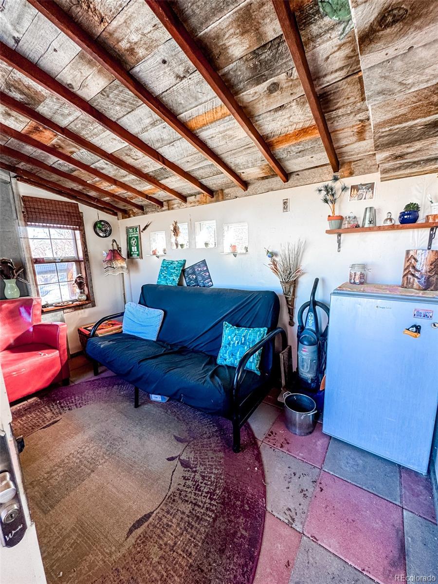 1719 35 1/10 Road De Beque CO 81630