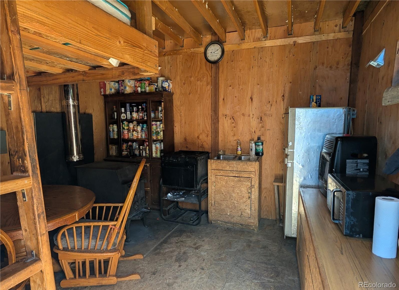 1920 Badger Basin Road Hartsel CO 80449