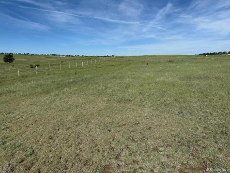 35501 Cheyenne Trail Elizabeth CO 80107