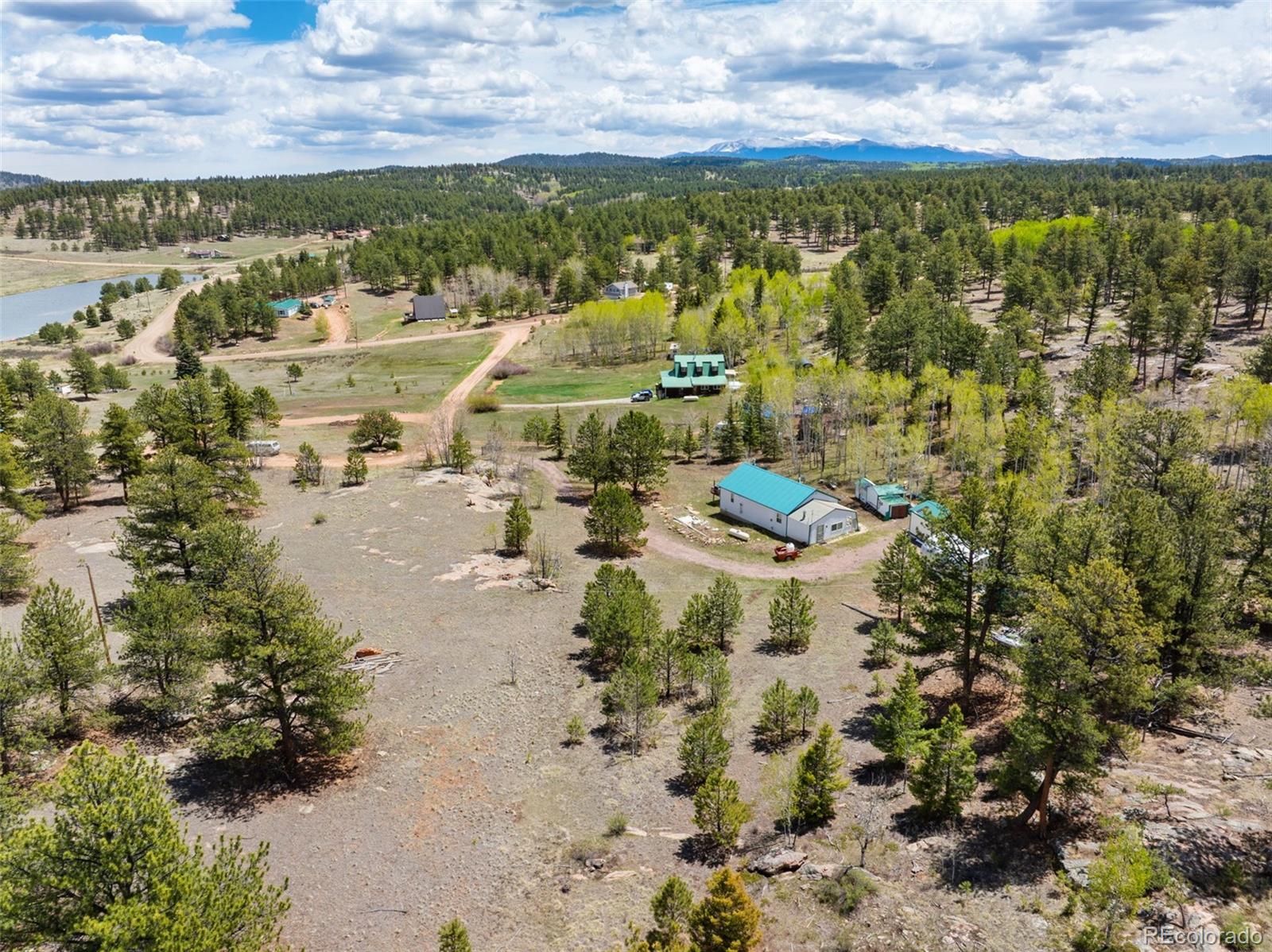 121 Bridle Lane Florissant CO 80816
