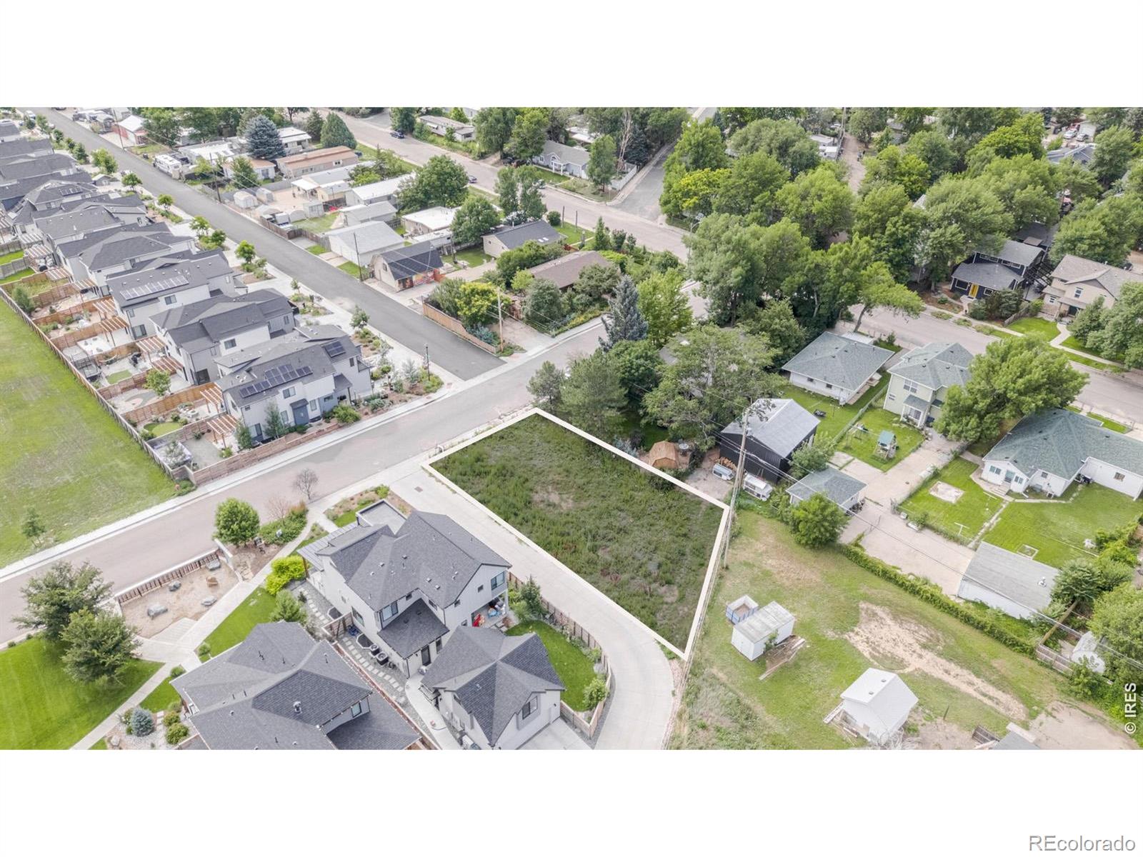 351 S Foote Avenue Lafayette CO 80026