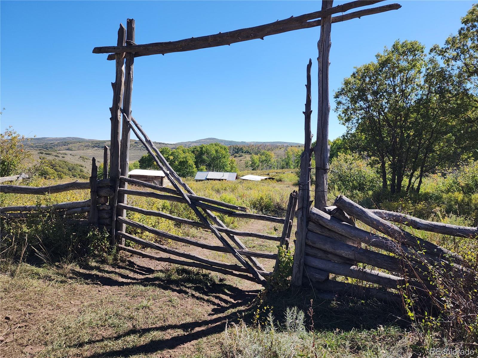 2586 26 1/10 Road Gateway CO 81522