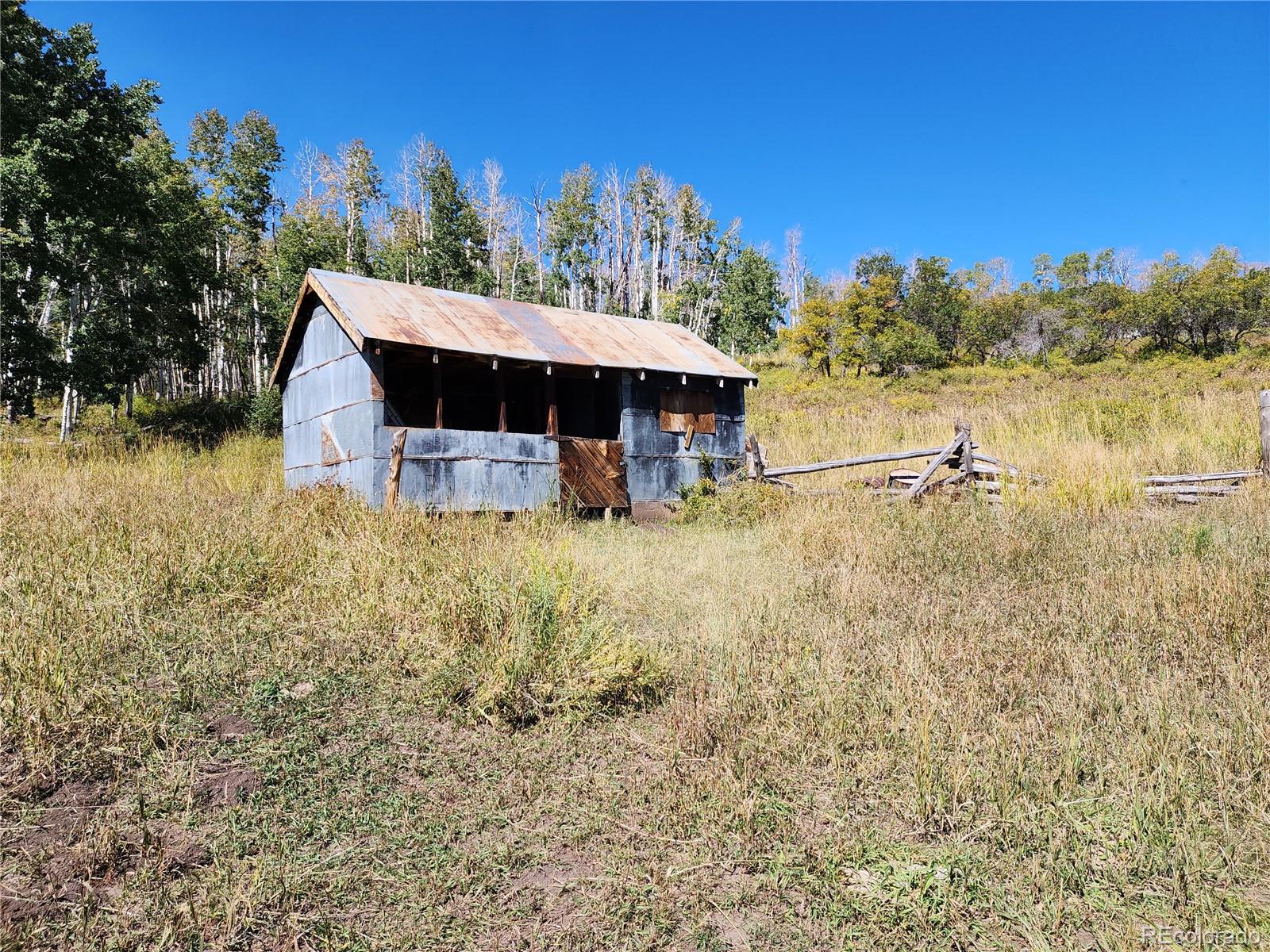2586 26 1/10 Road Gateway CO 81522
