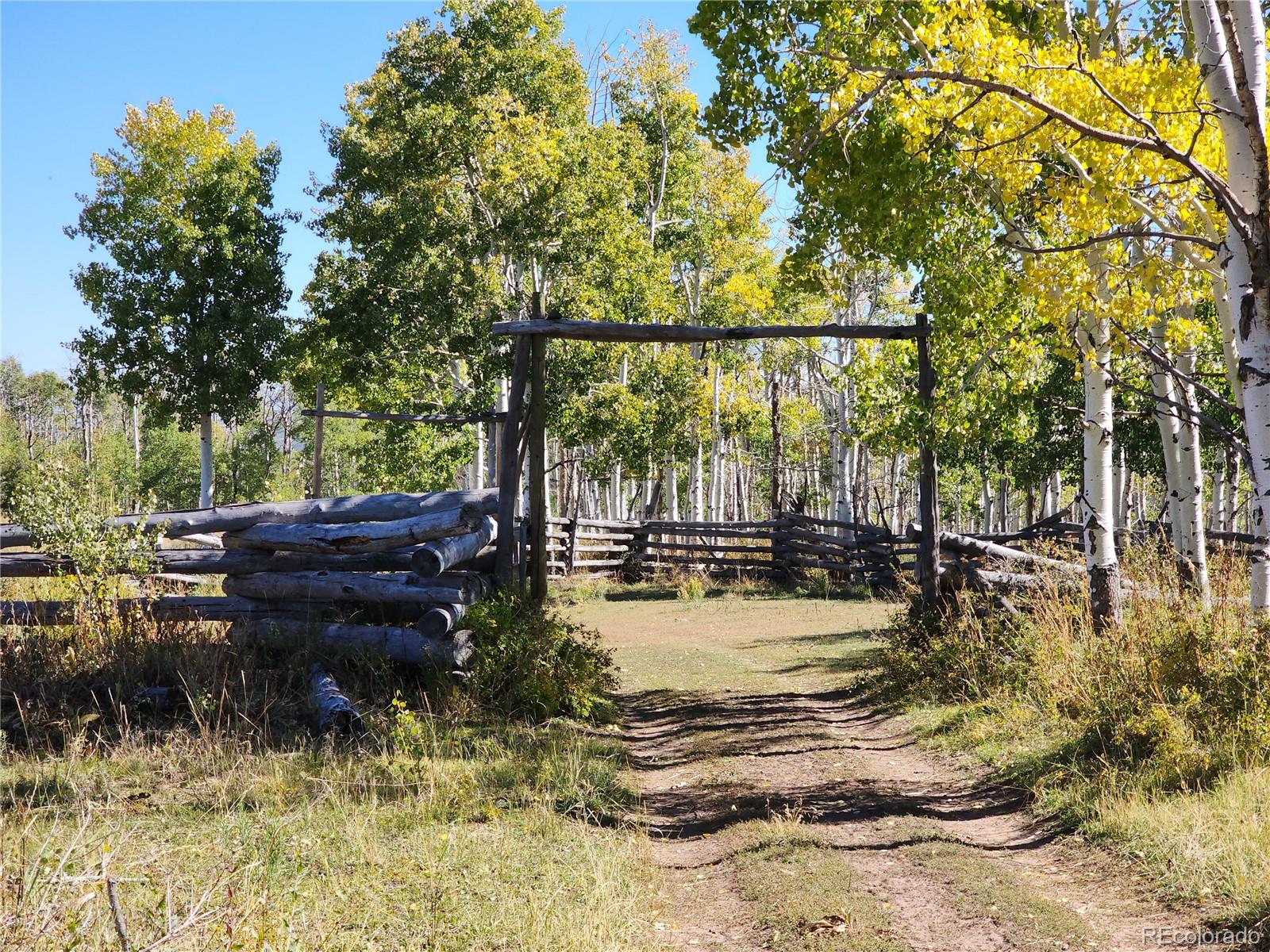 2586 26 1/10 Road Gateway CO 81522