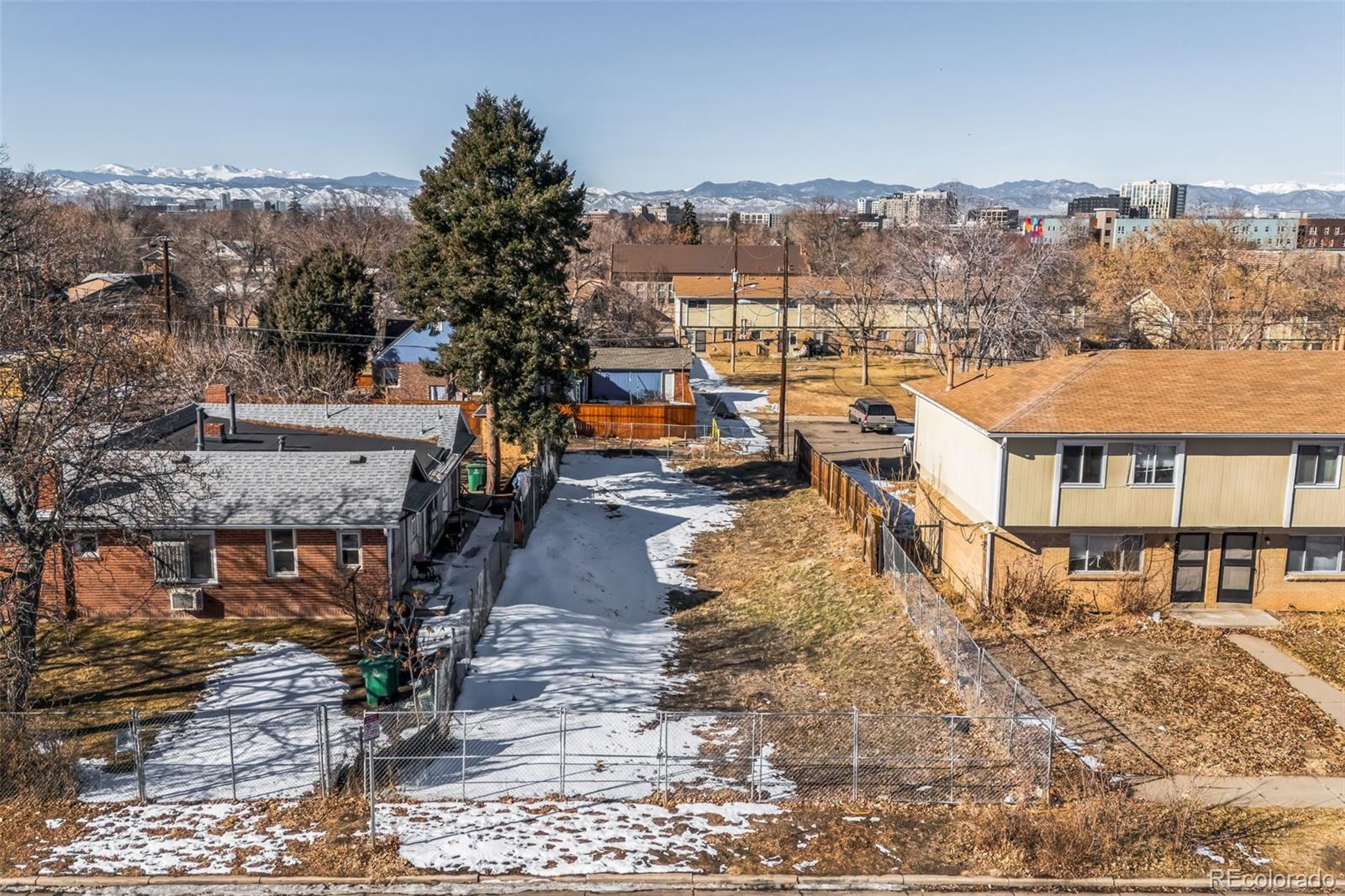 3611 N Elizabeth Street Denver CO 80205