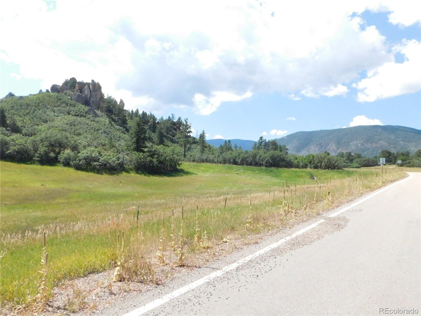 5905 Country Club Drive Larkspur CO 80118