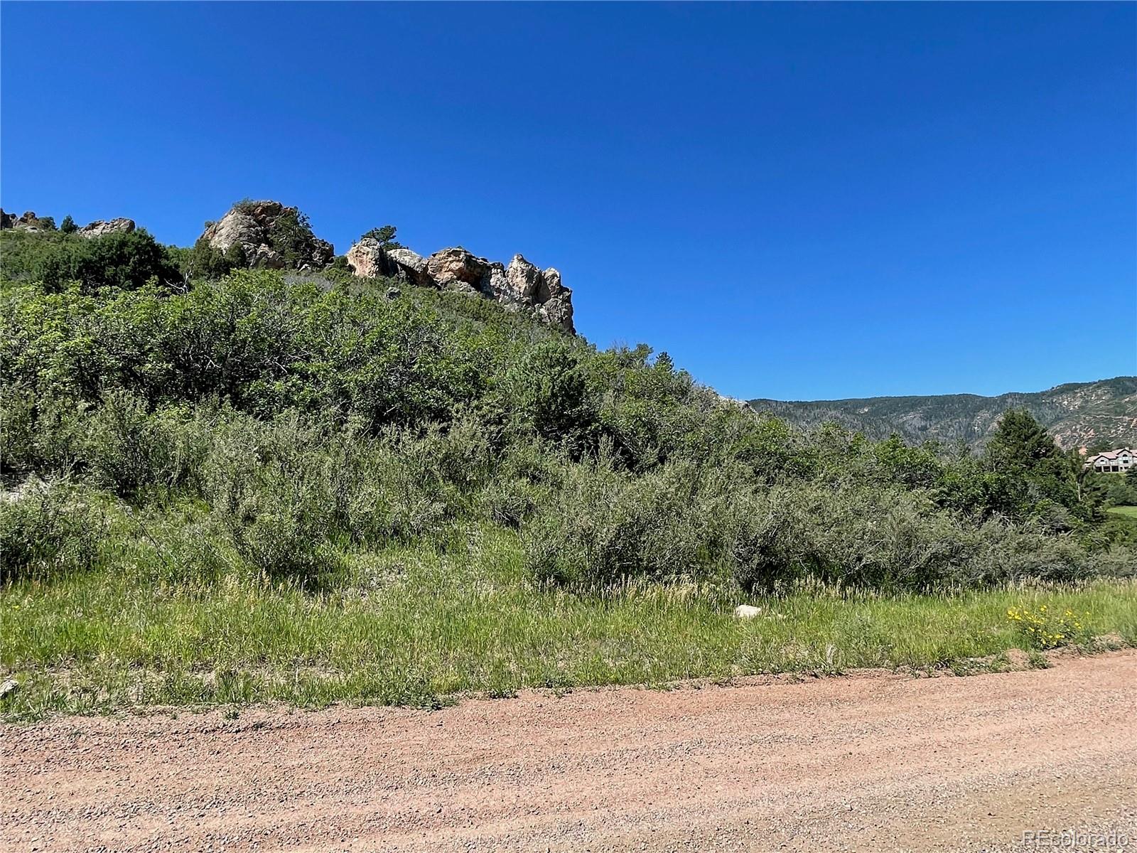 5814 Country Club Drive Larkspur CO 80118