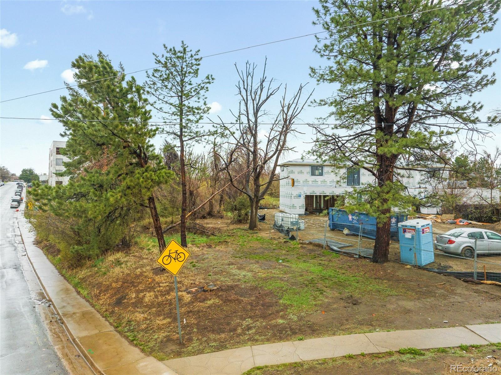 390 W Lehow Avenue Littleton CO 80120