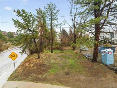 390 W Lehow Avenue Littleton CO 80120