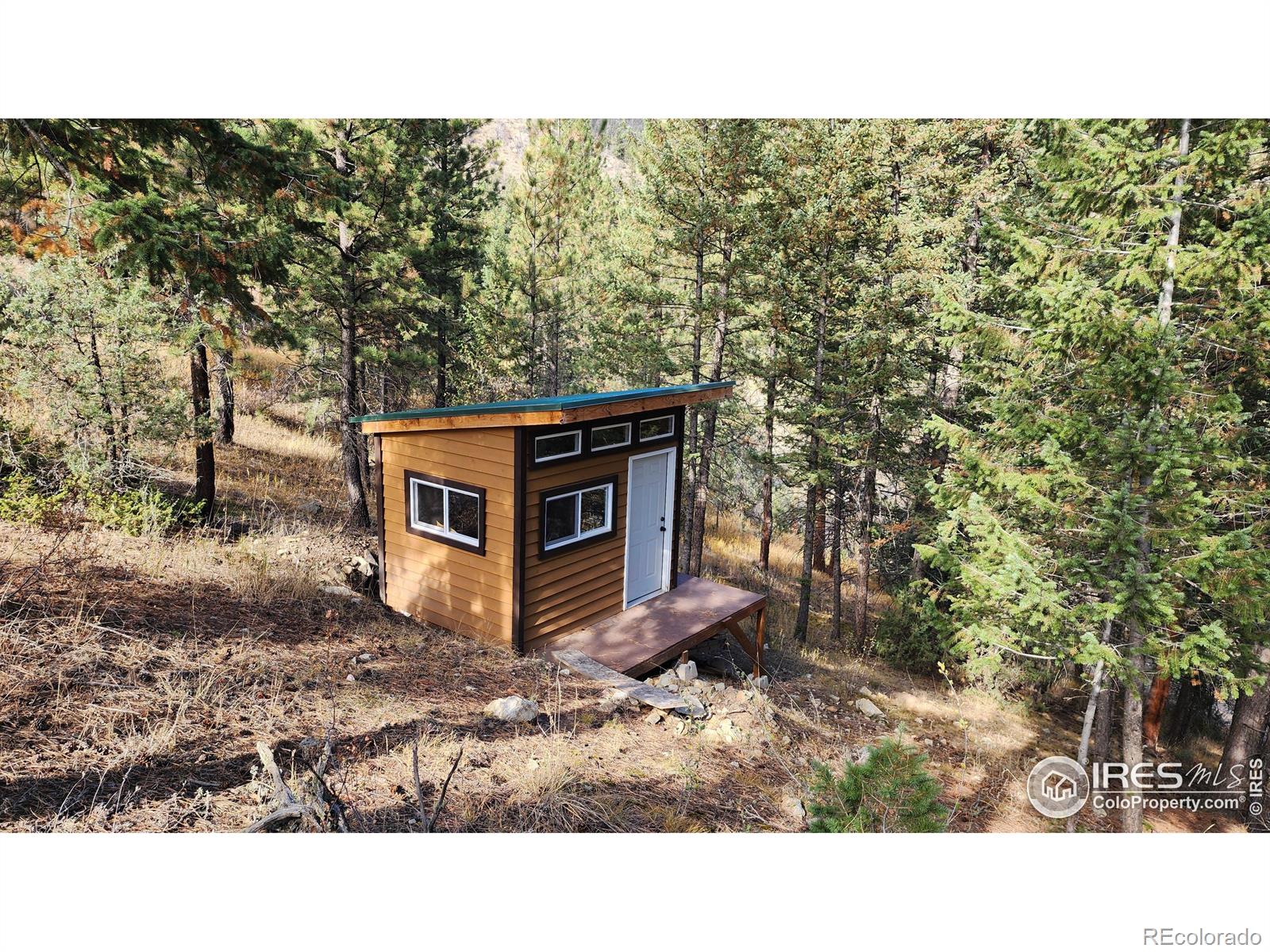 84 Copper Hill Road Glen Haven CO 80532