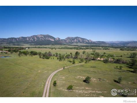 1085 S Cherryvale Road Boulder CO 80303
