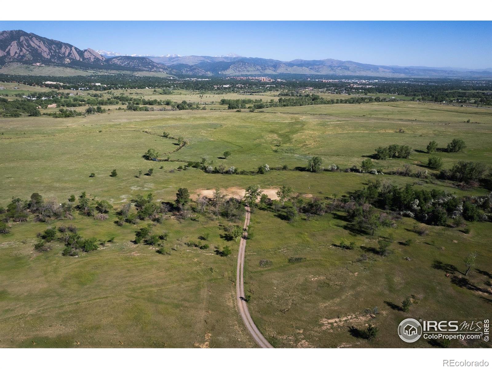 1085 S Cherryvale Road Boulder CO 80303