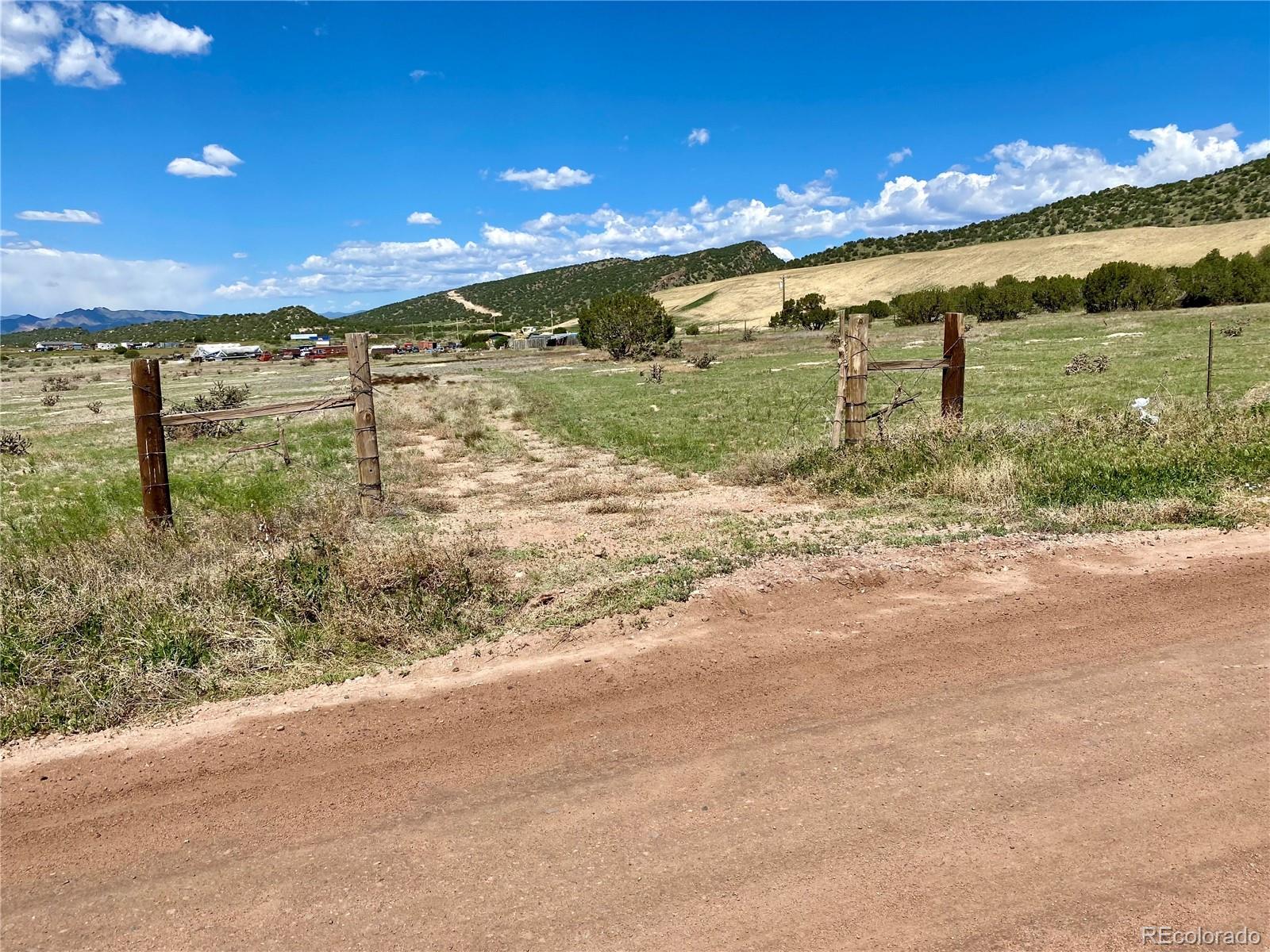 683 County Road 132 Penrose CO 81240