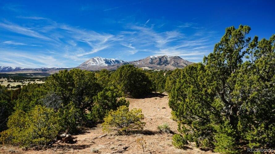 127 Navajo Ranch Resorts Walsenburg CO 81089
