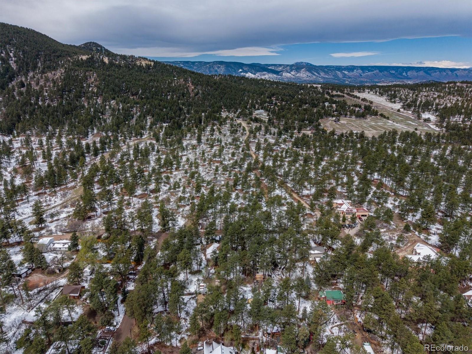 9231 Curtis Road Larkspur CO 80118