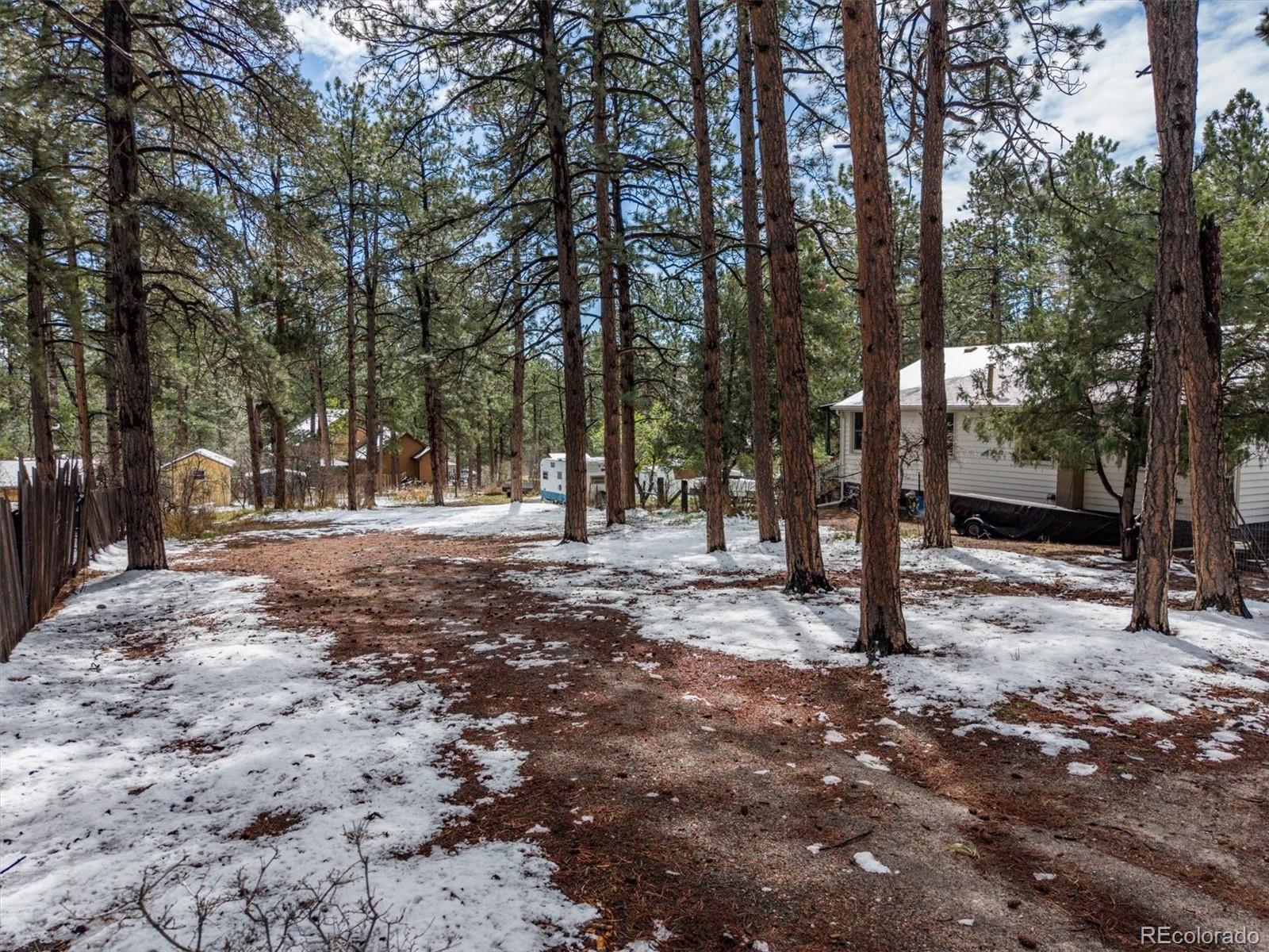 9231 Curtis Road Larkspur CO 80118