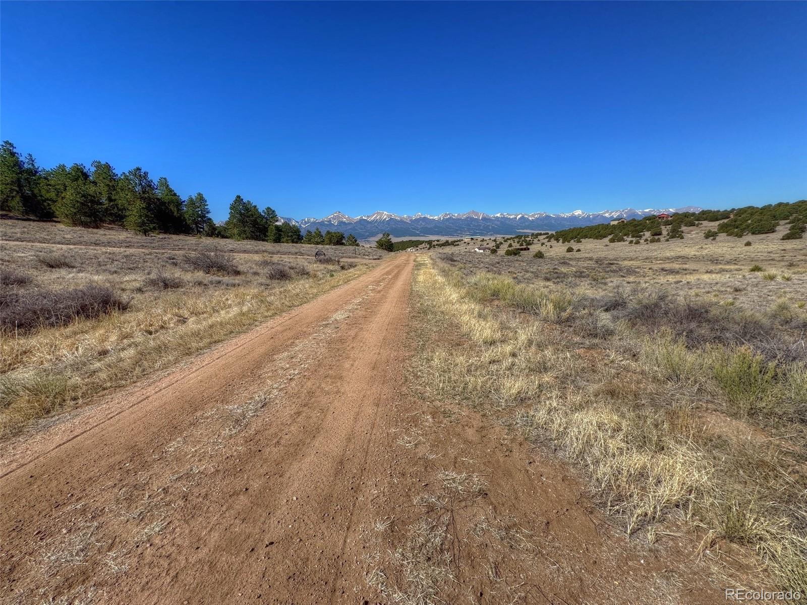 885 Crow Road Westcliffe CO 81252