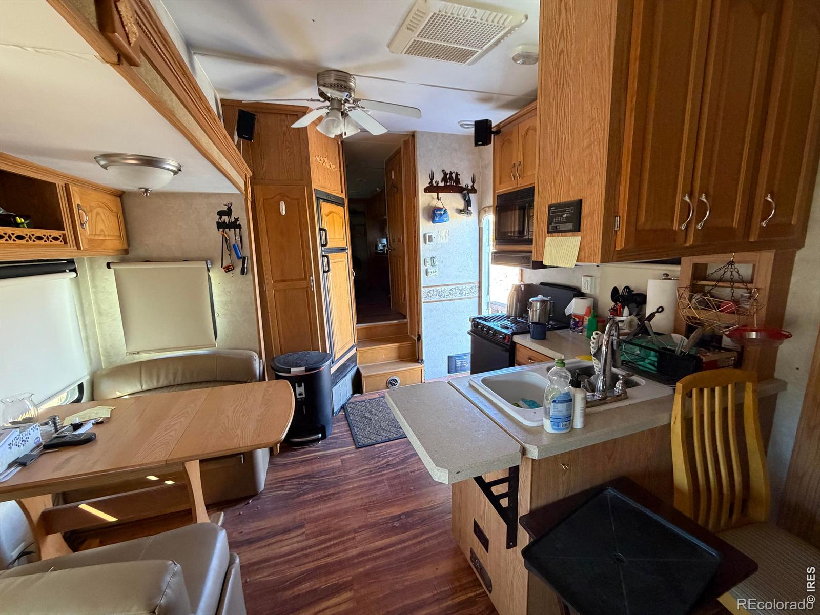 28 Agate Court Bellvue CO 80512
