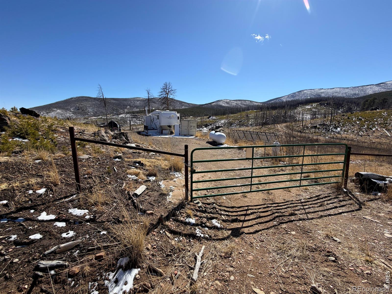 28 Agate Court Bellvue CO 80512