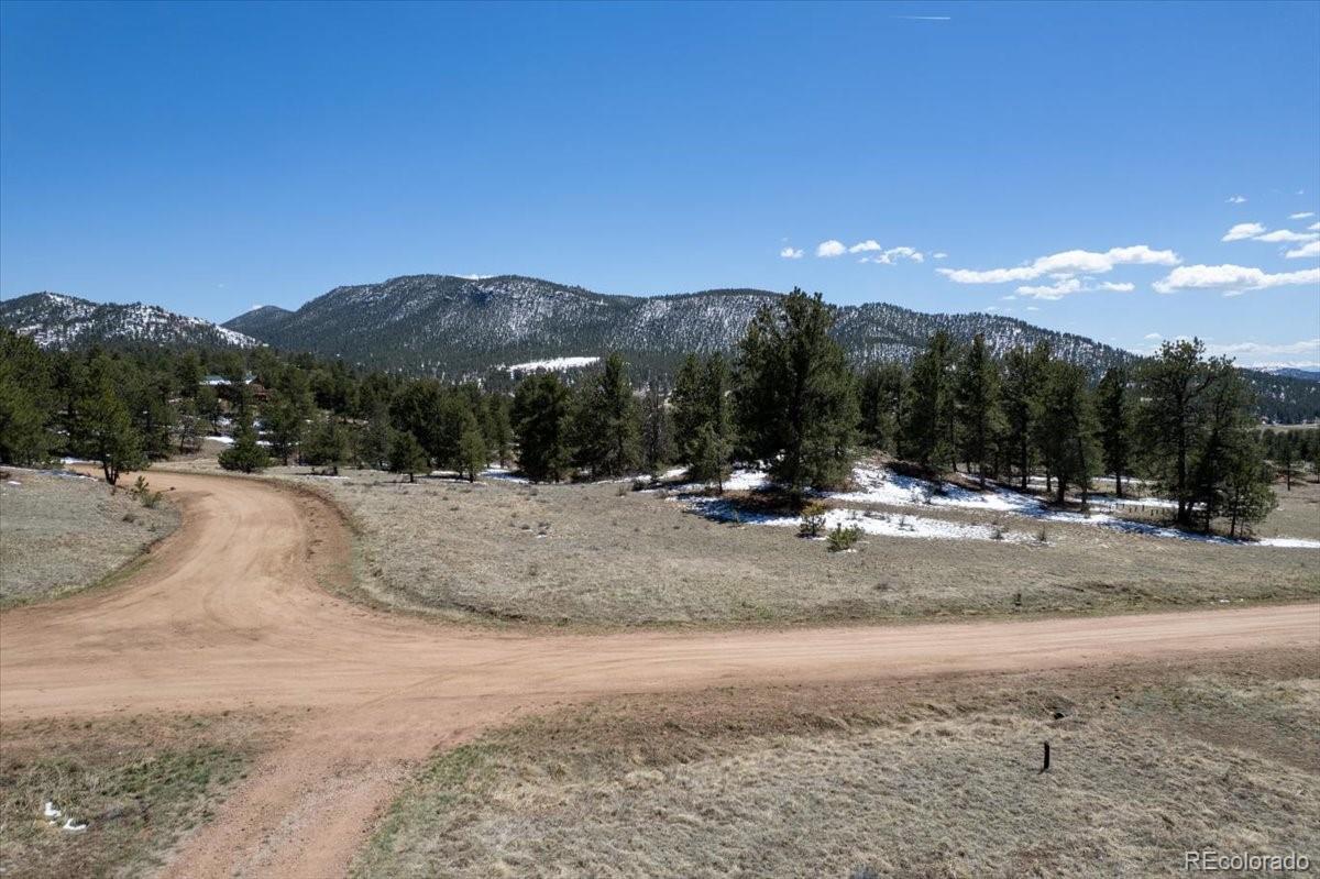 70 Sioux Circle Florissant CO 80816