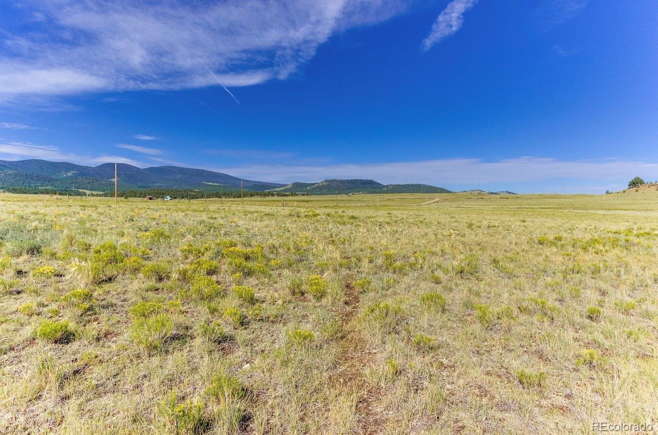 281 Cr-98 Florissant CO 80816