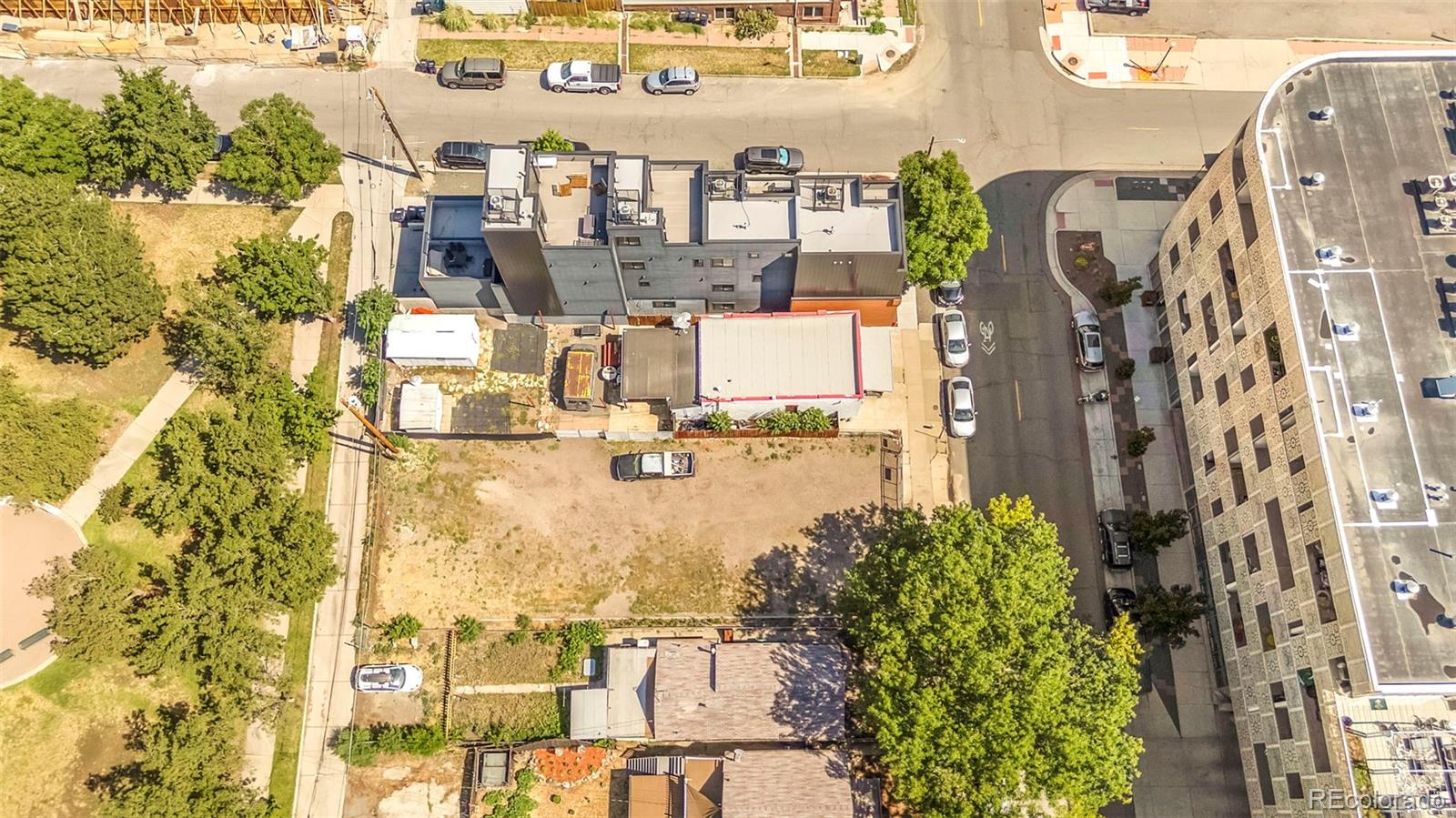 3247 Navajo Street Denver CO 80211