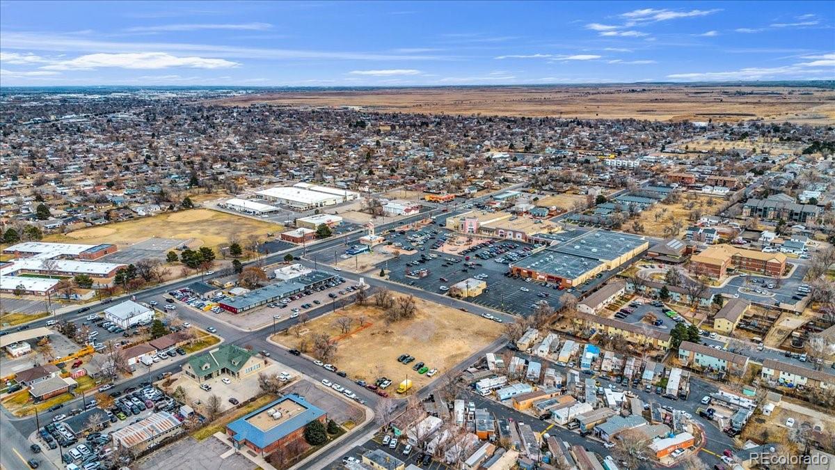 6322 Ivanhoe Street Commerce City CO 80022