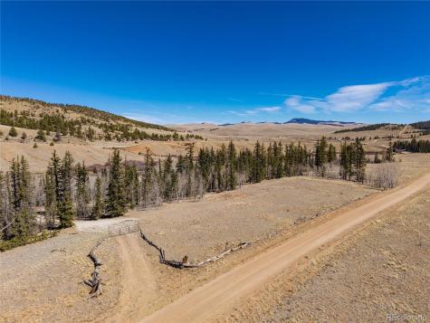 683 Latigo Loop Hartsel CO 80820