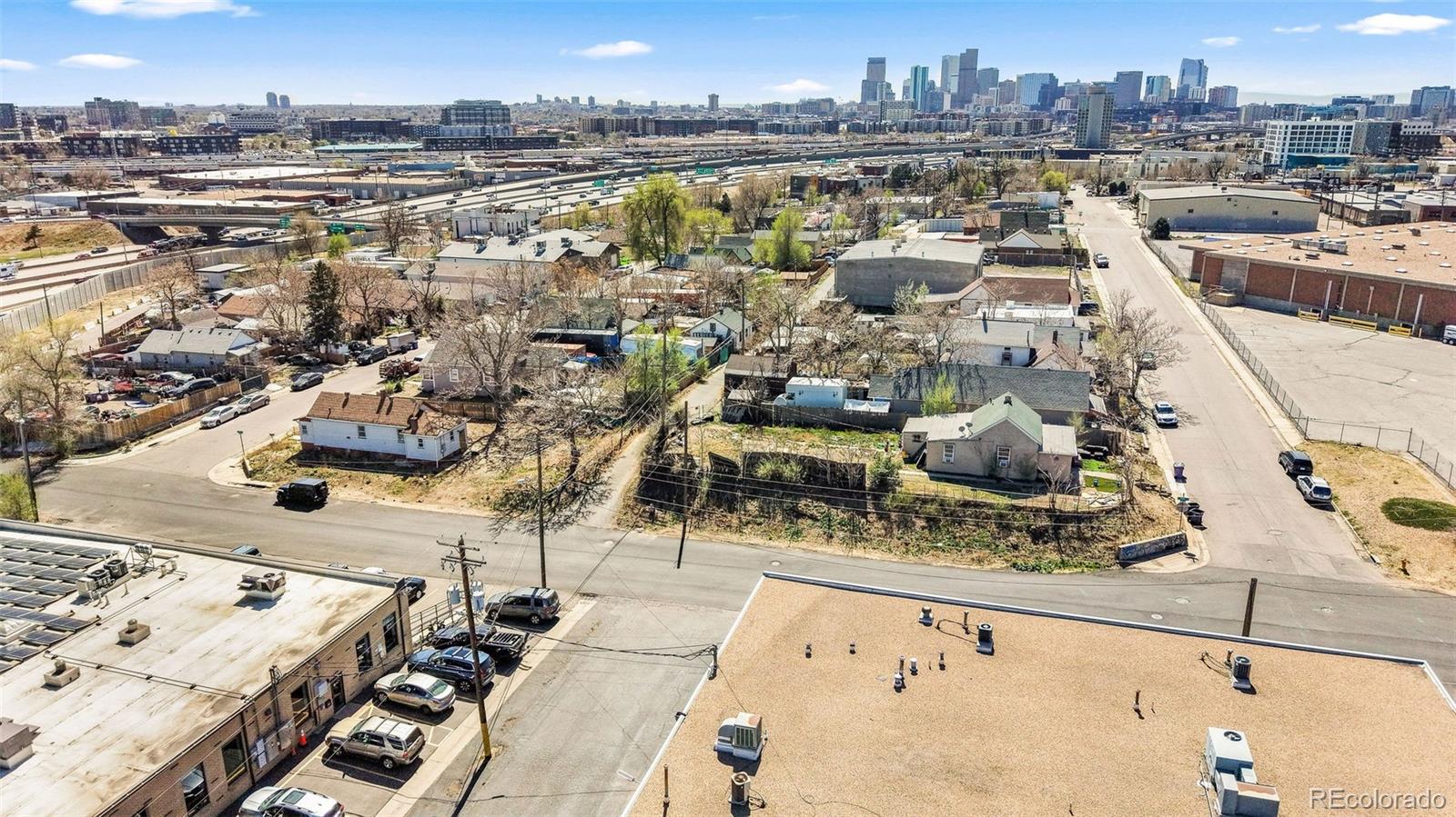 4488 Delaware Street Denver CO 80216