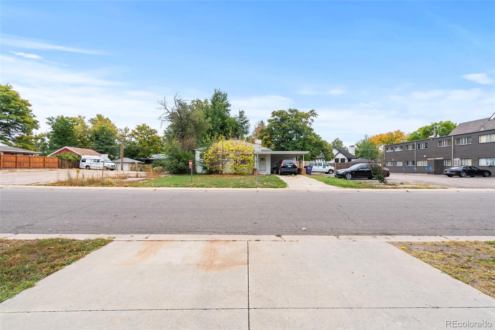 1150-60 N Dahlia Street N Denver CO 80220