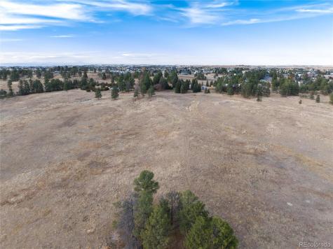 3074 County Road 166 Elizabeth CO 80107