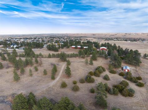 3074 County Road 166 Elizabeth CO 80107