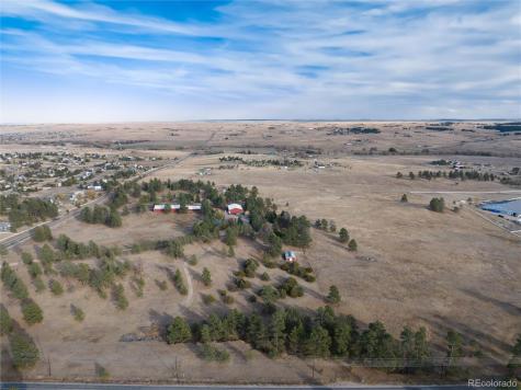 3074 County Road 166 Elizabeth CO 80107