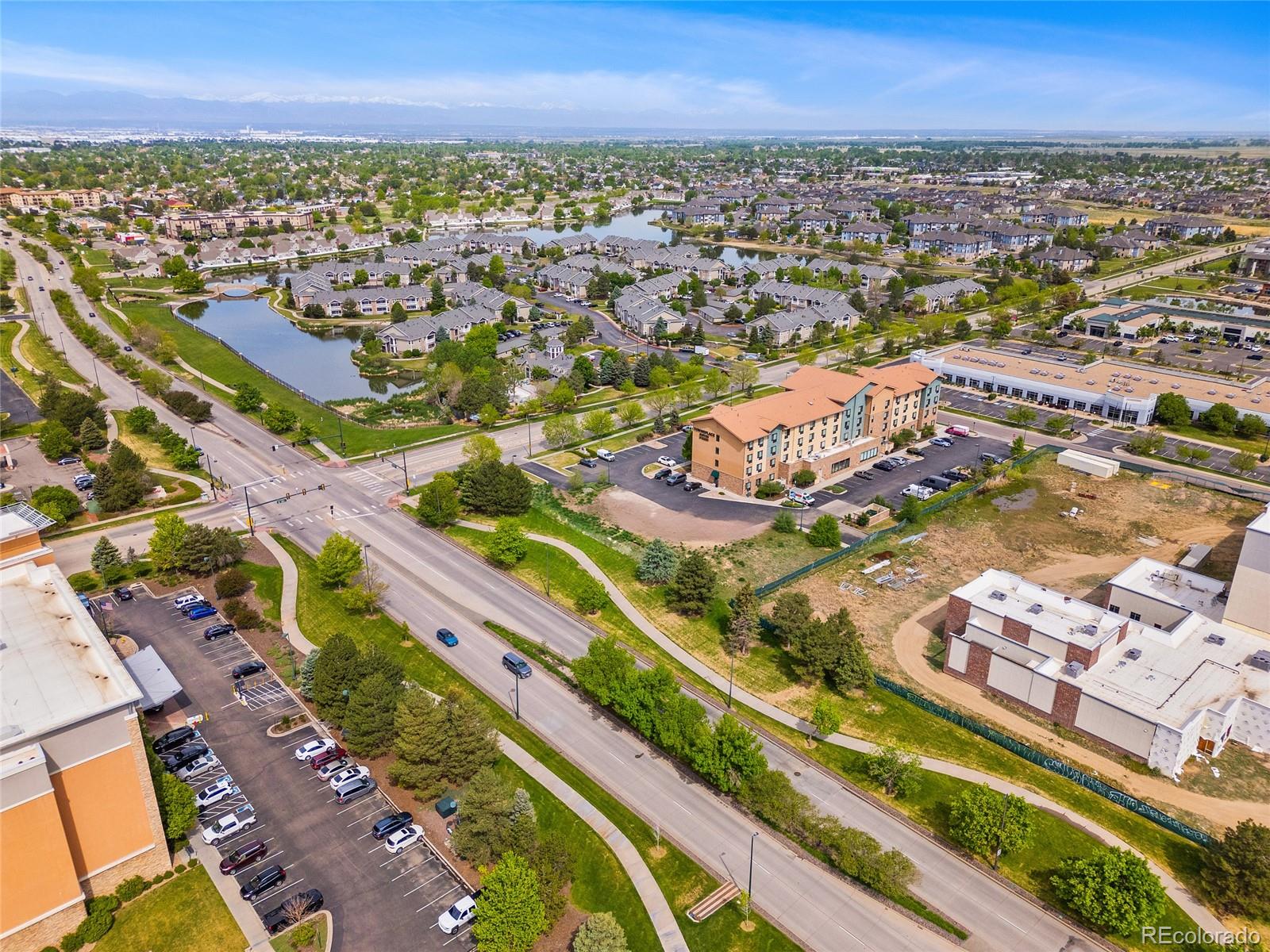 4050 N Kittredge Street Denver CO 80239