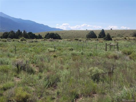993 Pinon Road Crestone CO 81131