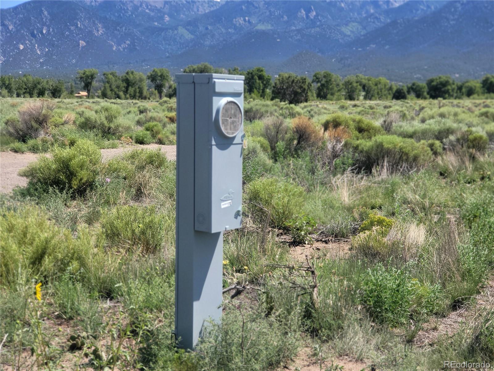 993 Pinon Road Crestone CO 81131