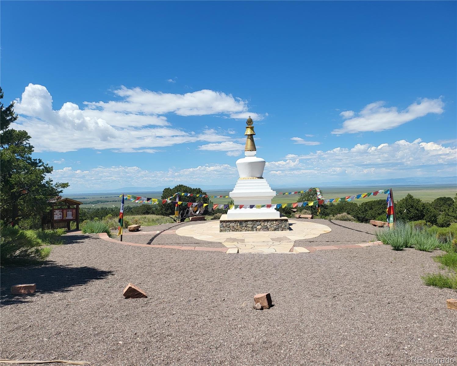 993 Pinon Road Crestone CO 81131
