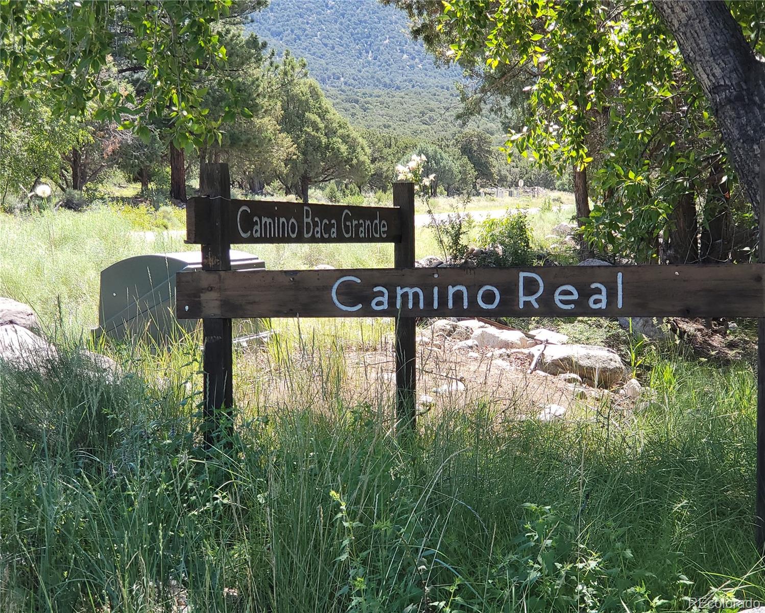 993 Pinon Road Crestone CO 81131