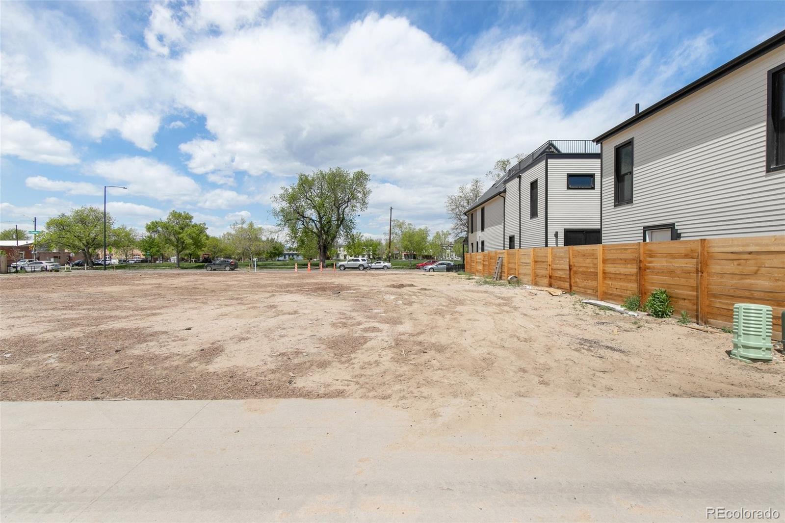 3044 Champa Street Denver CO 80205