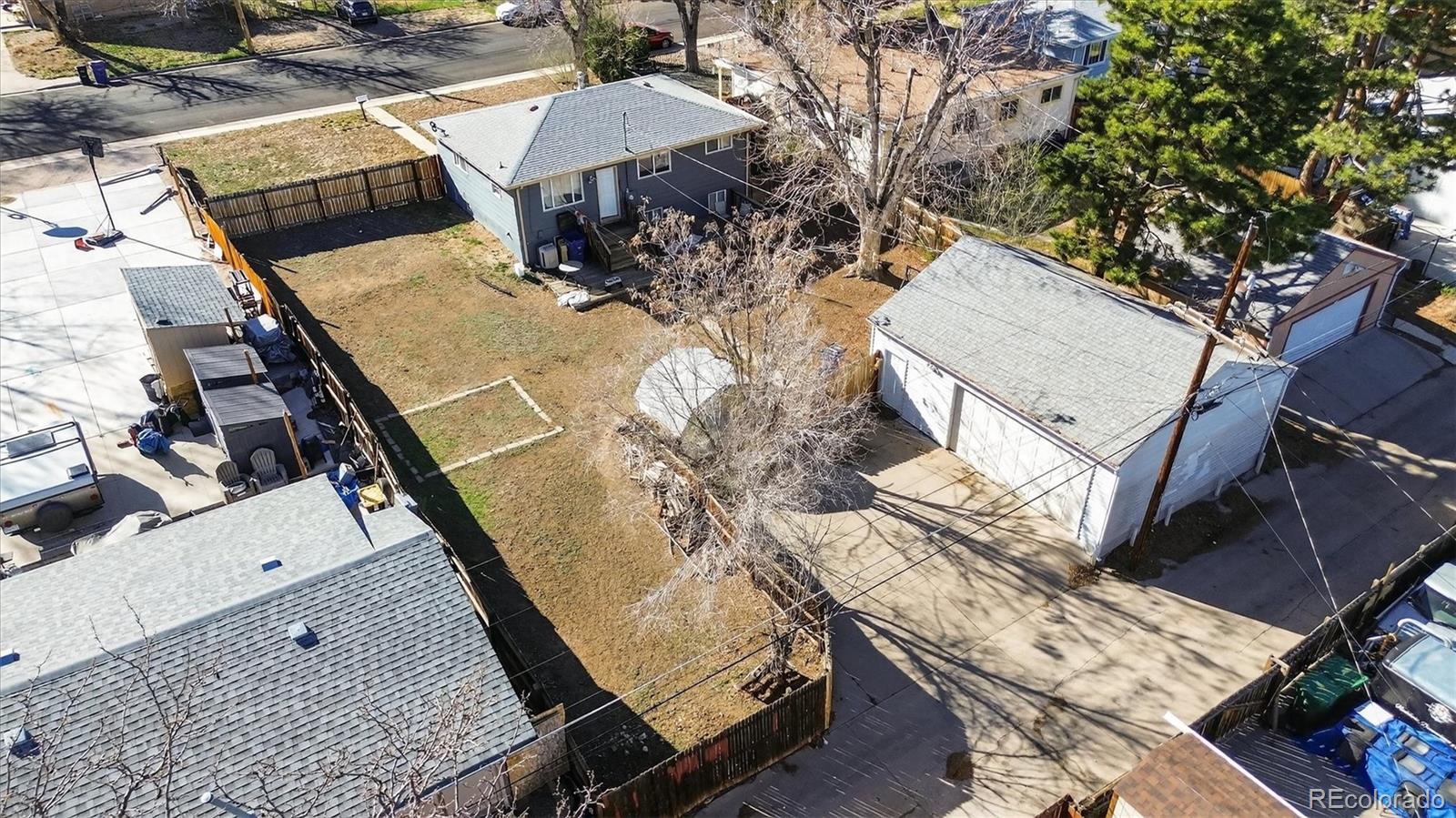934 Linley Court Denver CO 80204