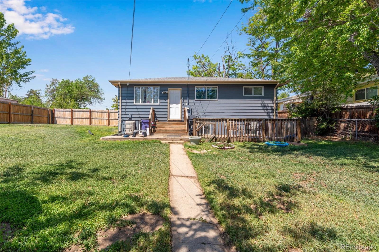 934 Linley Court Denver CO 80204