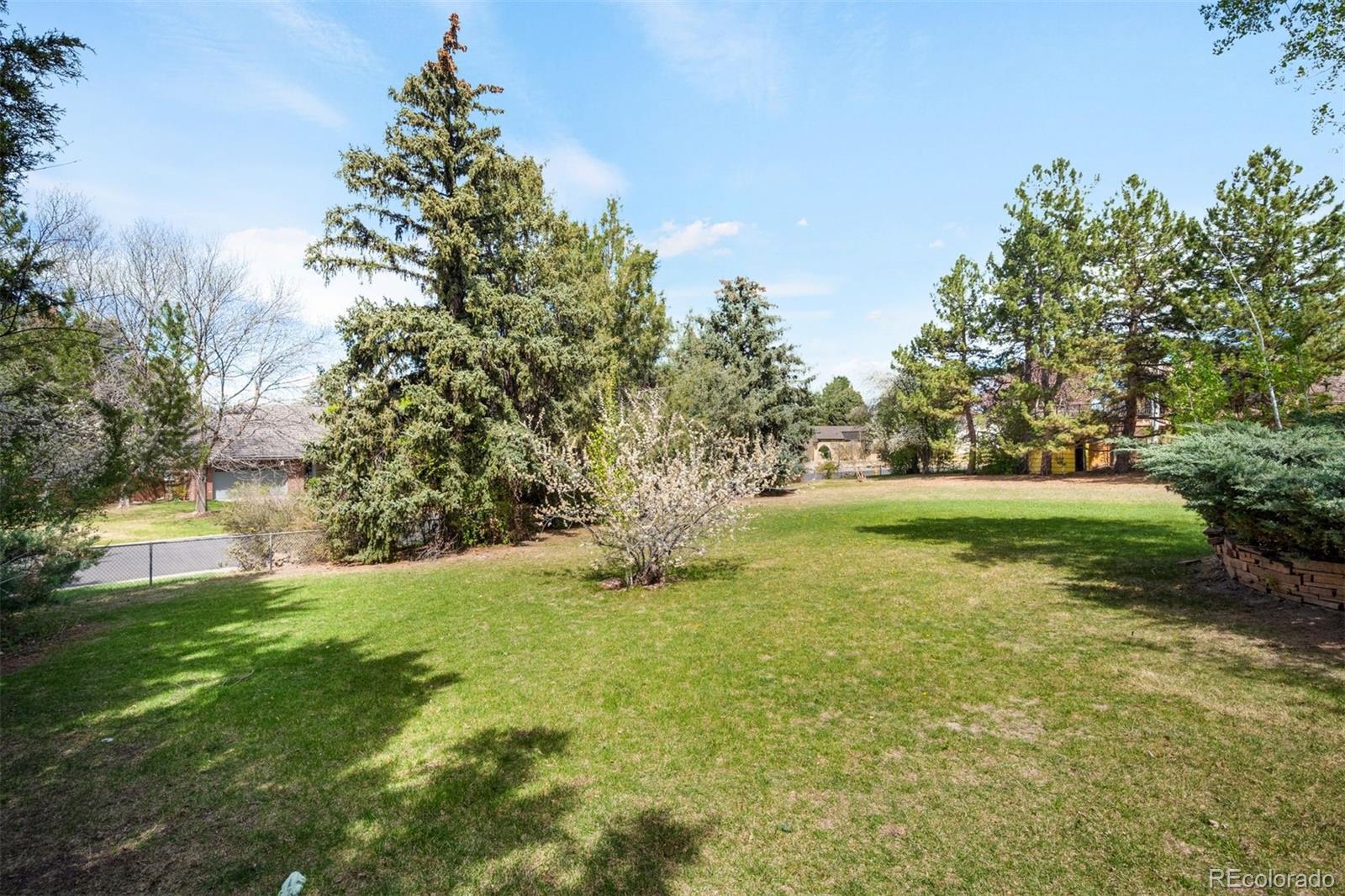 5691B Southmoor Lane Englewood CO 80111