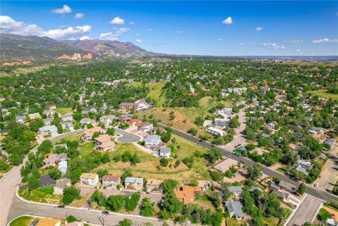 222 Wine Street Colorado Springs CO 80904