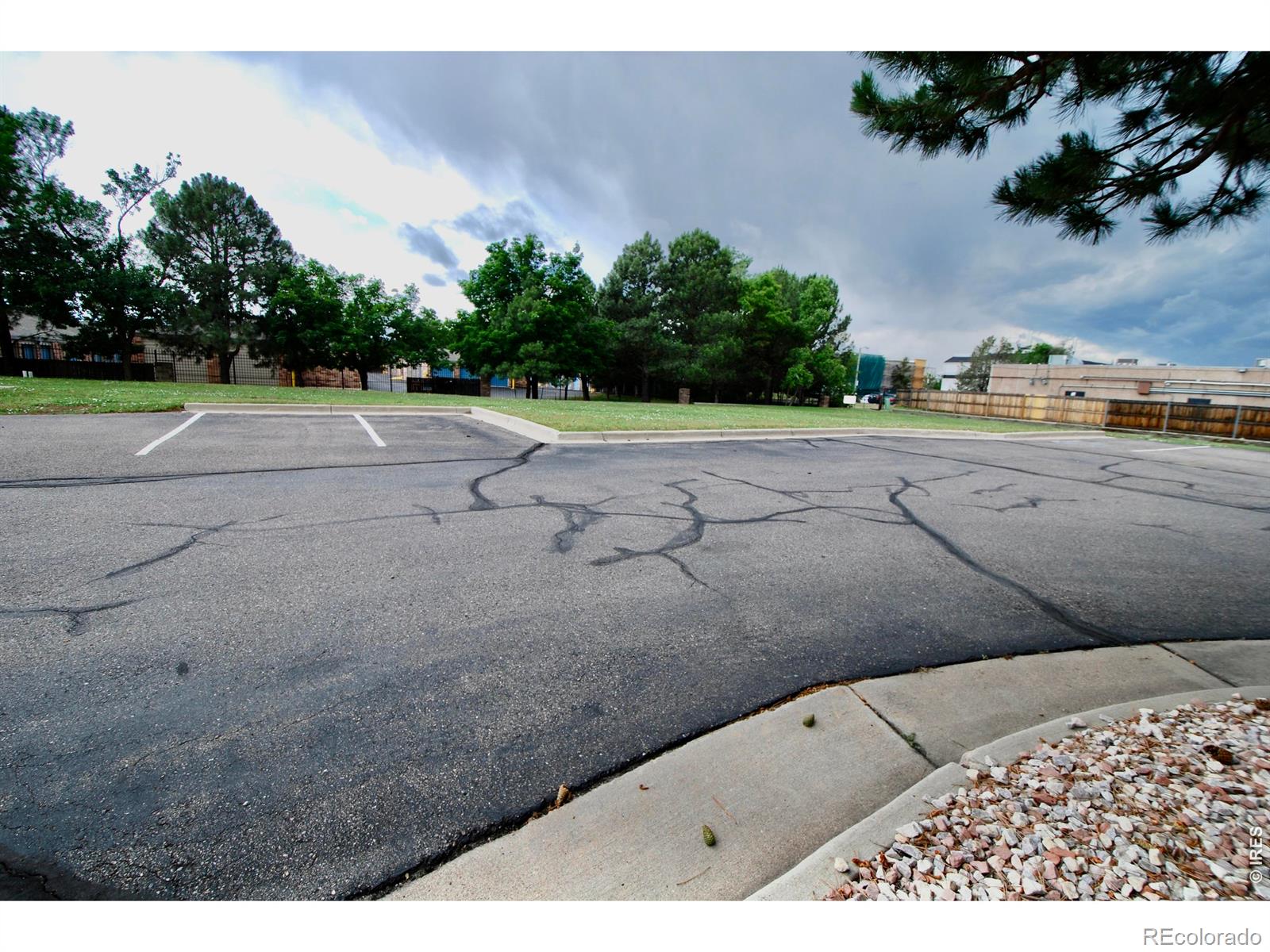 2225 S Iola Street Aurora CO 80014