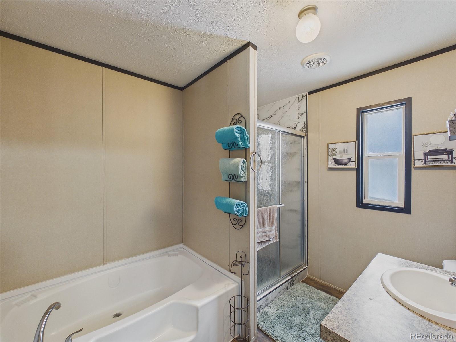 4211 E 100th Avenue Thornton CO 80229