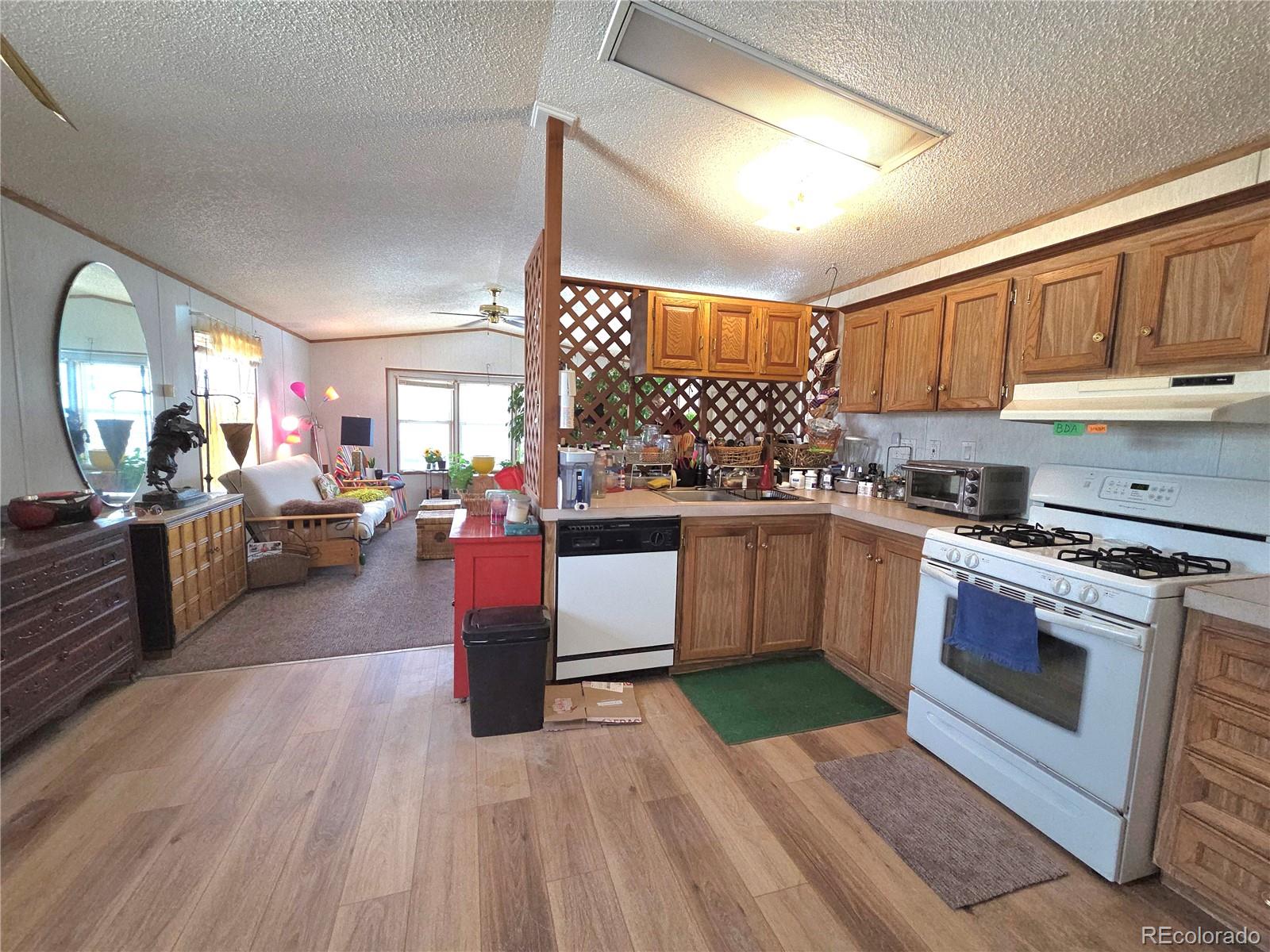6825 Mississippi Avenue Lakewood CO 80226