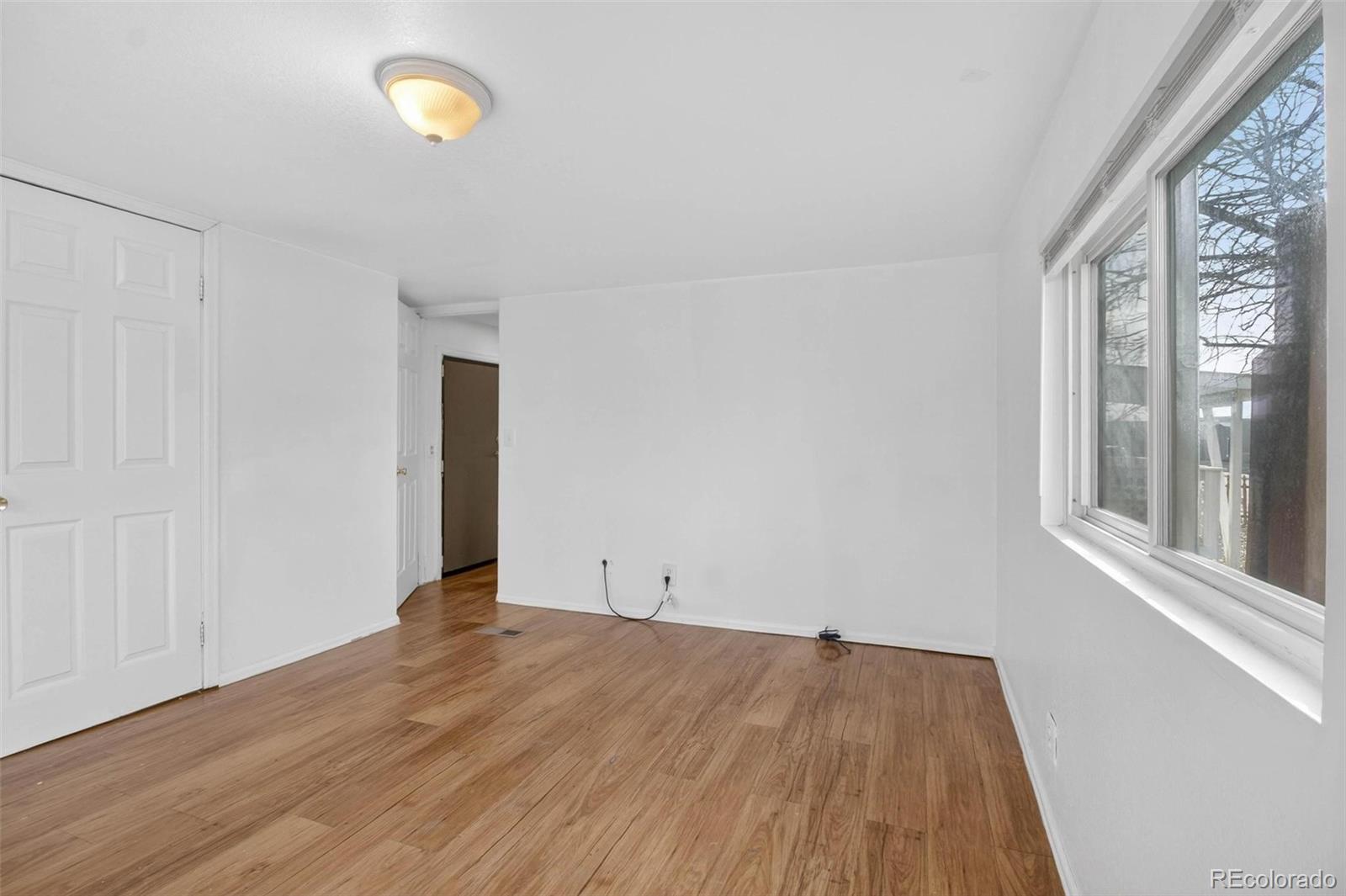4903 E 96th Place Denver CO 80229