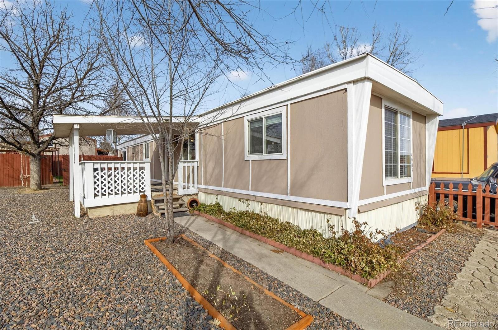 4903 E 96th Place Denver CO 80229